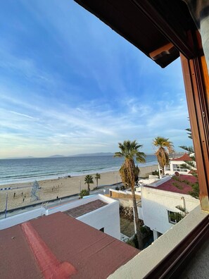 Appartamento, 1 camera da letto, cucina, vista spiaggia | Lenzuola