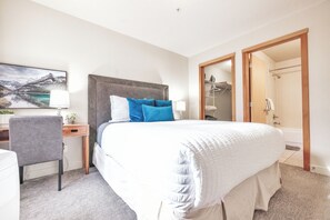 2 makuuhuonetta, silitysrauta/-lauta, Wi-Fi, vuodevaatteet