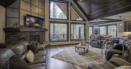 6 King Bedrooms, swim spa hot tub, paved roads, close to trails