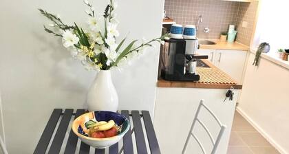 Stonez off LYGON
Brunswick East ranked 6th coolest neighbourhood in the world!