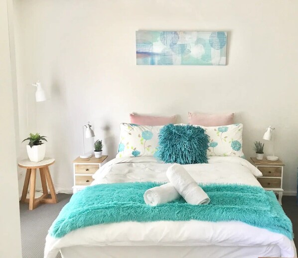 1 bedroom, iron/ironing board, free WiFi, bed sheets