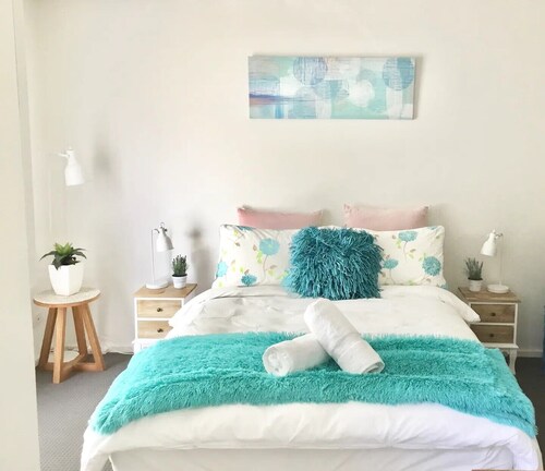 Stonez off LYGON
Brunswick East ranked 6th coolest neighbourhood in the world!
