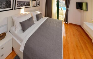 7 soverom, safe på rommet, reiseseng for barn og wi-fi (inkludert)