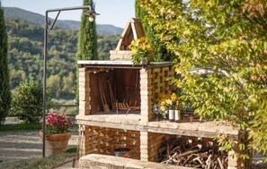 Property grounds - Gorgeous home in Castiglion Fiorentino (Castiglion Fiorentino)