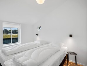 3 bedrooms, WiFi