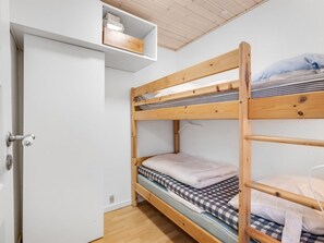 2 bedrooms, WiFi