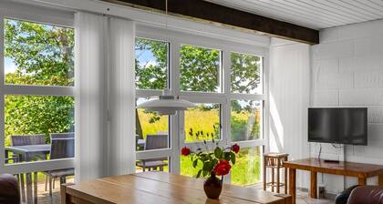 "Thara" - 100m from the sea by Interhome