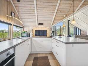 Fridge, microwave, oven, dishwasher - "Frosina" - 300m from the sea by Interhome (Sydals)