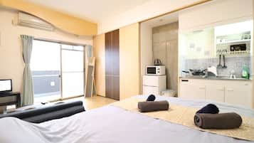 1 bedroom, free WiFi, bed sheets