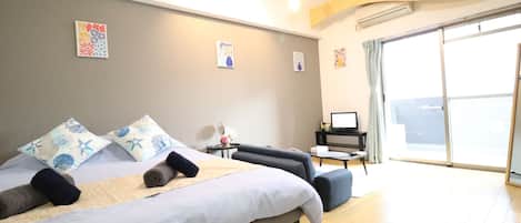 1 bedroom, free WiFi, bed sheets