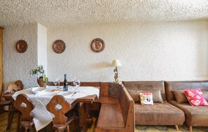 Dining - Awesome apartment in Frabosa Sottana (Frabosa Sottana)