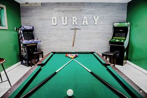 Games room - Cozy mountain retreat minutes from Downtown Ouray! (Ouray)