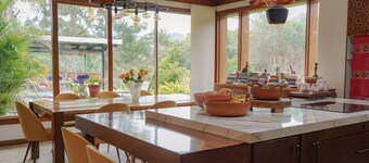 Upscale, contemporary, & holistic, to ensure your stay is relaxing & carefree. 