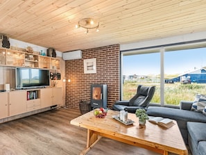 Tv och eldstad