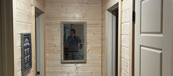 Pickwick cabin near stateline boat ramp.  2 bed 2 full bath.   Boat storage 