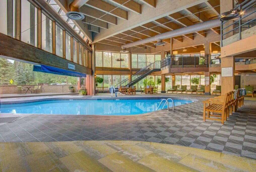 Indoor pool, outdoor pool