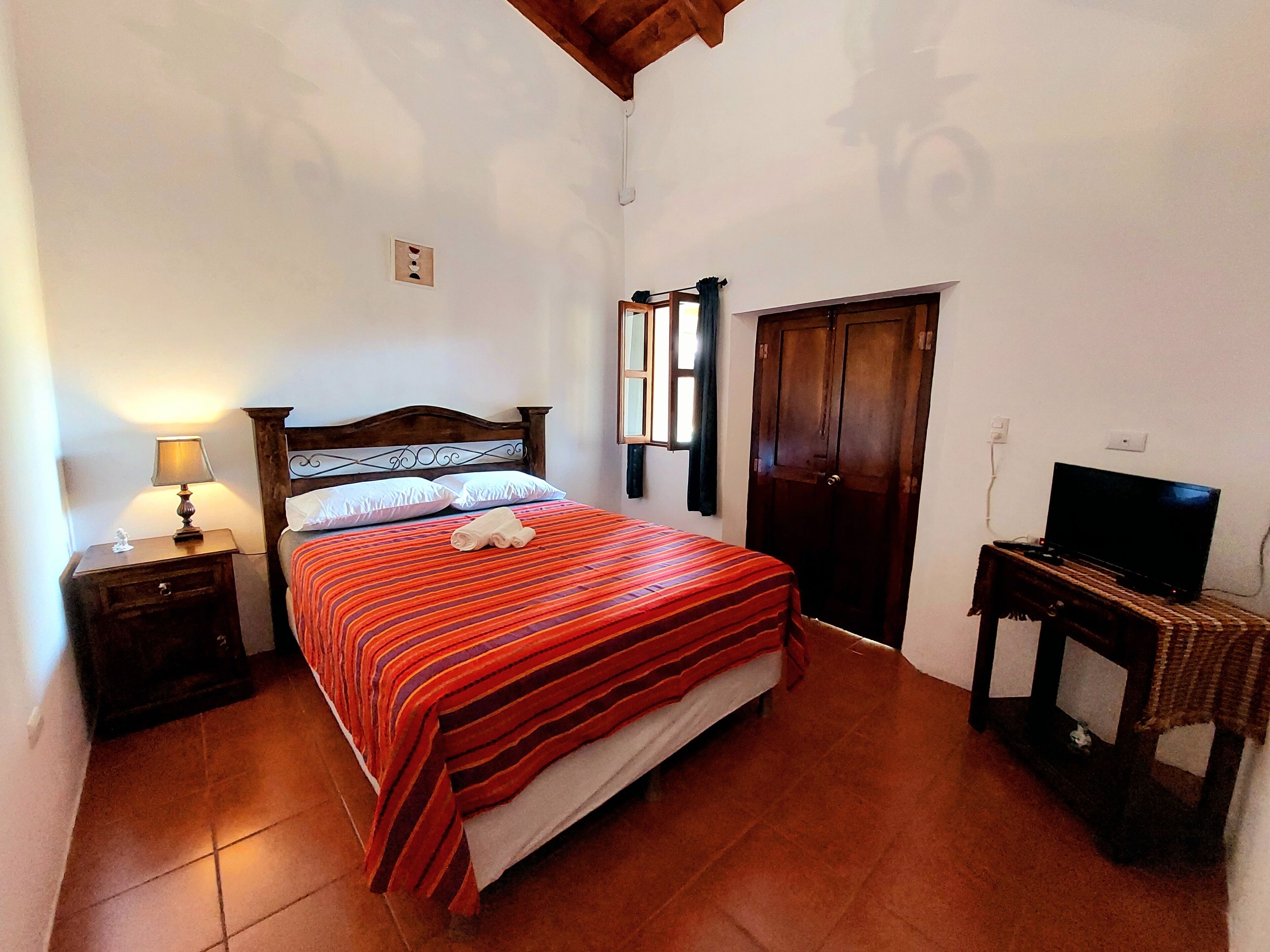 5 Schlafzimmer, kostenloses WLAN, Bettwäsche