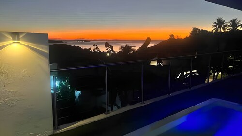 Villa Avec vue Lagon ,coucher de Soleil et à Proximité des Restaurants/magasins