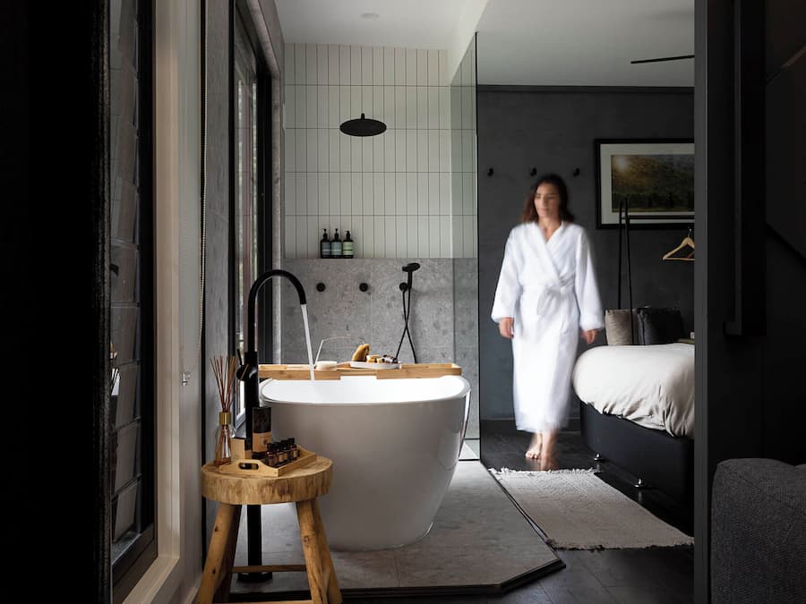 Flat-screen TV, fireplace