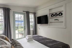 6 Schlafzimmer, Schreibtisch, Bügeleisen/Bügelbrett, Internetzugang