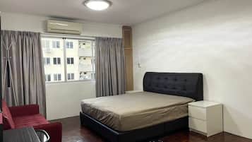 4 slaapkamers, een strijkplank/strijkijzer, wifi, beddengoed