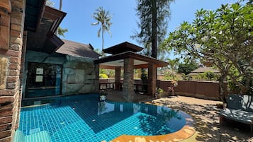 Beachfront Private Pool Villa | Privat pool
