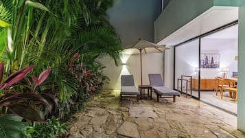 Biệt thự Exclusive | Hiên