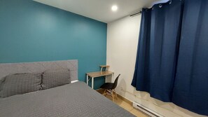 1 dormitorio, escritorio, wifi gratis y ropa de cama