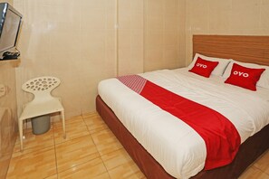 Standard Double Room | Bed sheets - Hotel O Ciputat (South Tangerang)