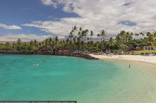 Peaceful Big Island Hawaii Retreat with Private Beach Club Access