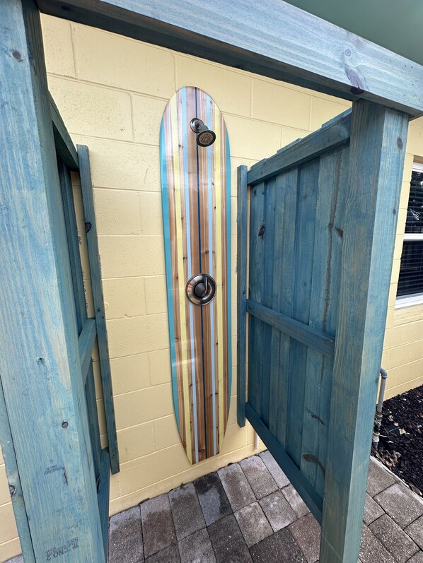 Property grounds - Cute Studio just 2 blocks from New Smyrna Beach & Flagler Ave. (New Smyrna Beach)