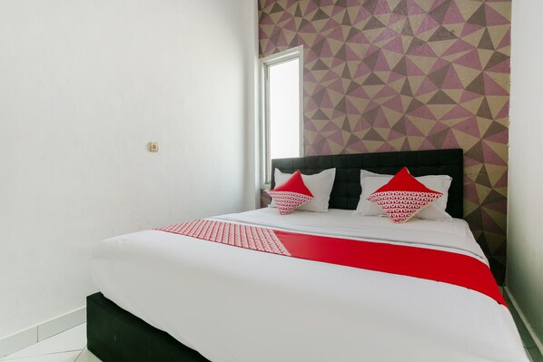 Habitación doble estándar | Escritorio, wifi gratis y ropa de cama 