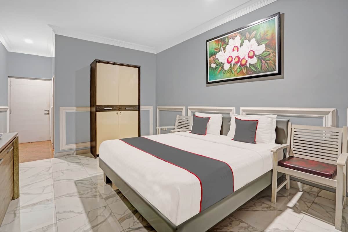 Basic Suite | 1 bedroom, desk, free WiFi, bed sheets