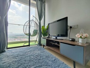 Interior - The Grand SS15 Sunway 4Pax 2BRs City View. 500m to train station (Subang Jaya)