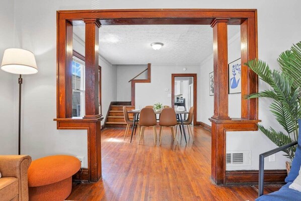 Interior - The Columbus Casa Sum (Columbus)