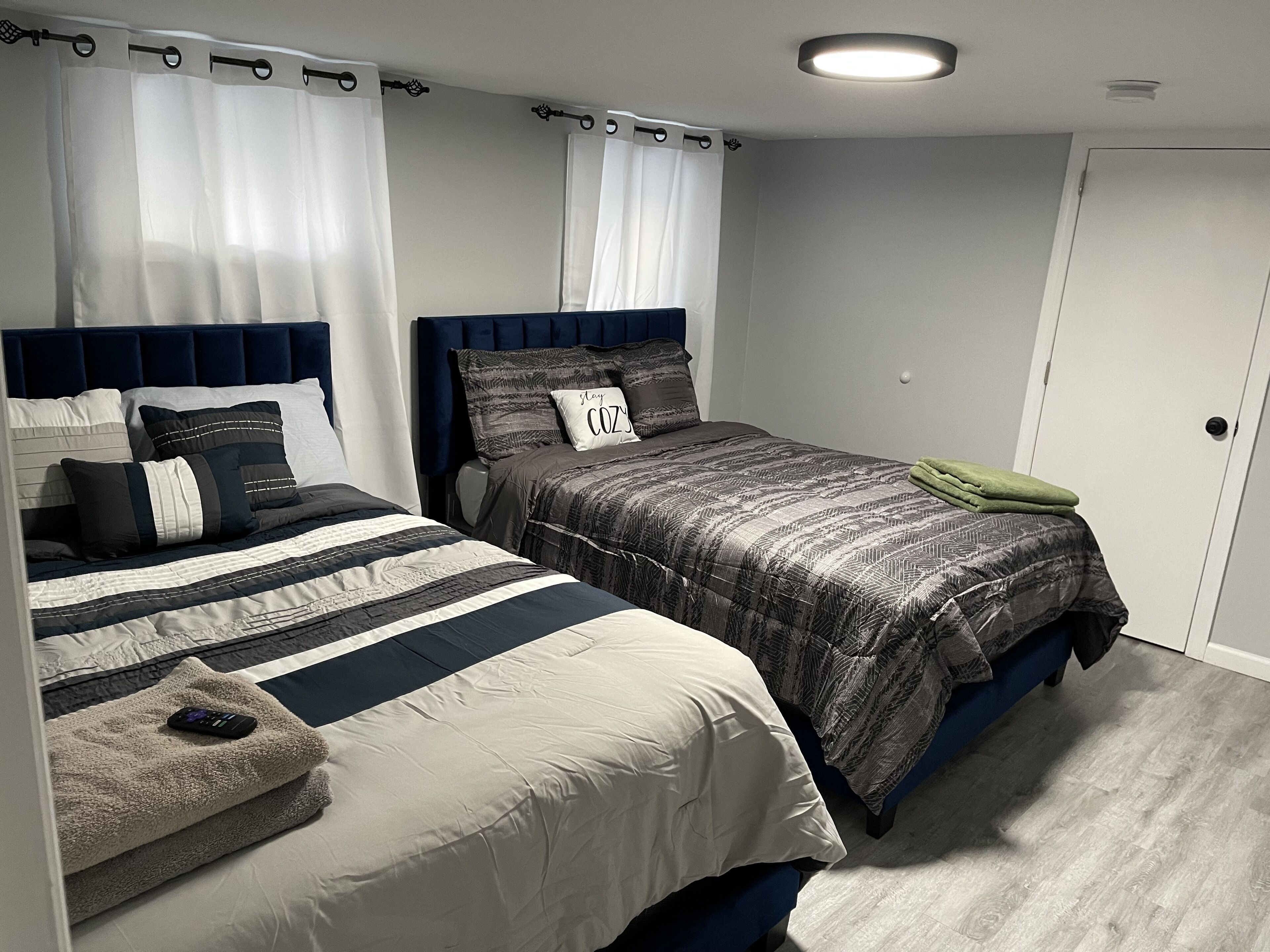 2 quartos, ferros/tábuas de passar roupa, Wi-Fi de cortesia