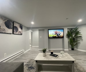 Interior - Romeo & Juliet castle #2 (East Orange)