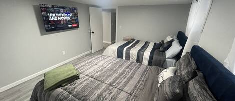 2 chambres, fer et planche Ă repasser, accĂšs au Wi-Fi (inclus)