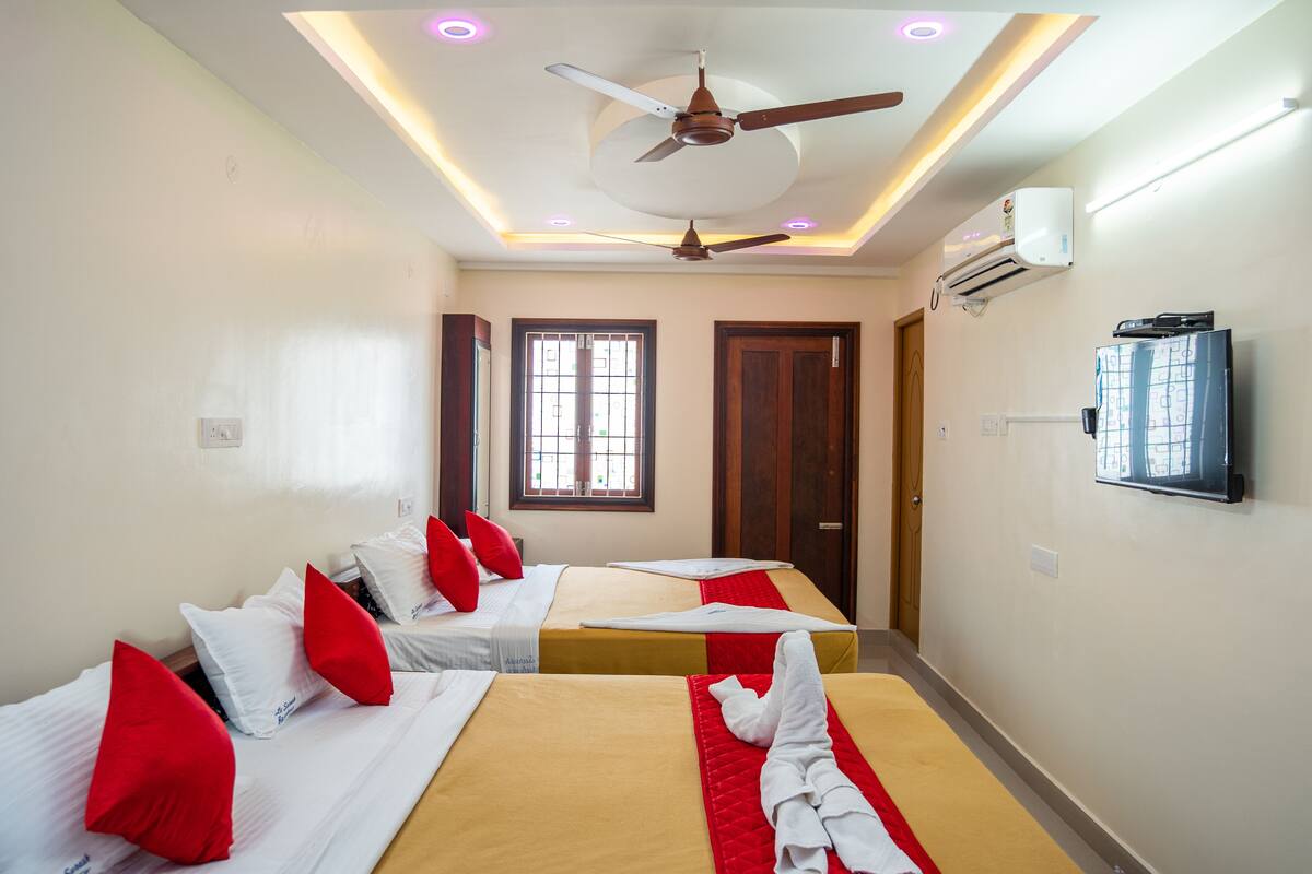 1 habitación, ropa de cama de alta calidad, escritorio y wifi gratis