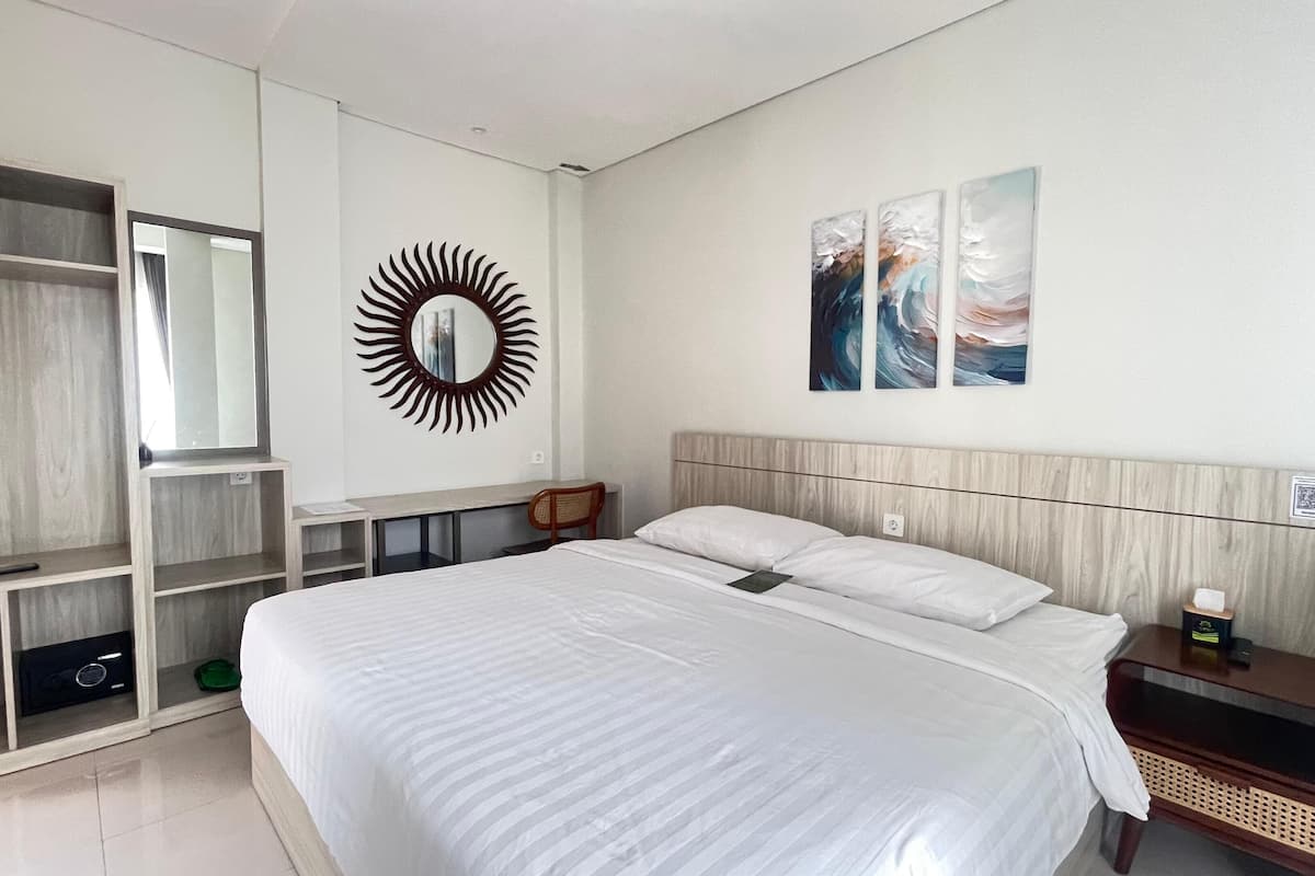 Deluxe Double Room, Balcony | WiFi (free)