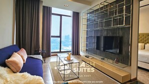 Honeymoon Suite | Living area - Expressionz Premium Suites at KLCC (Kuala Lumpur)
