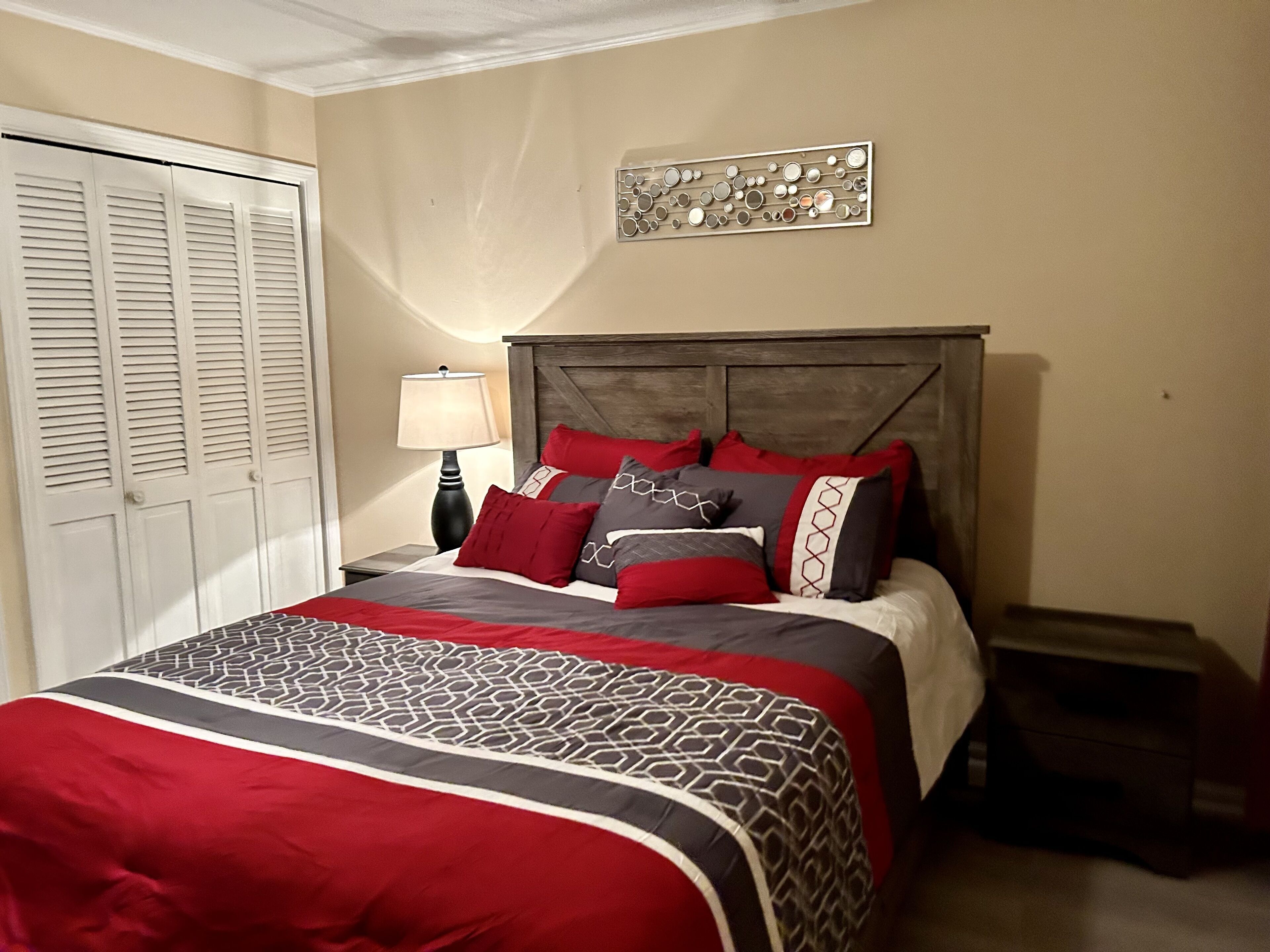 4 camere, ferro/asse da stiro, Wi-Fi, lenzuola