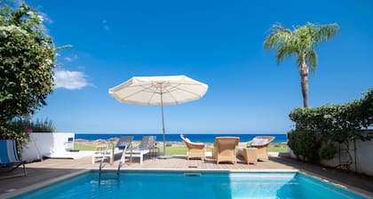 Jasmine Sea Front Villa