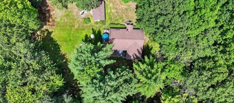Cozy Catskills Cabin w/ Wood-Fired Hot Tub, Firepit & Starry Skies