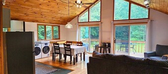 Cozy Cabin Escape | Firewood Hot Tub & Stargazing