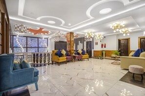 Living area - Hotel Sejour Luxury Srinagar (Budgam)