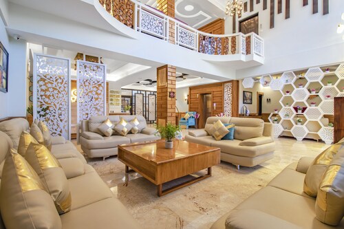 Hotel Sejour Luxury Srinagar