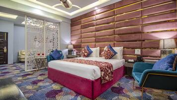 1 quarto, individualmente decorados, individualmente mobiliados
