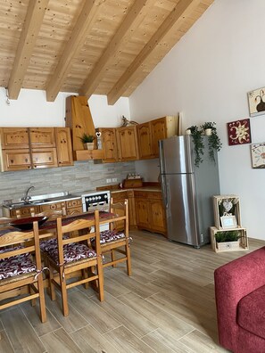 Interior - 2 Bedroom Private vacation home in Legnaro (Legnaro)