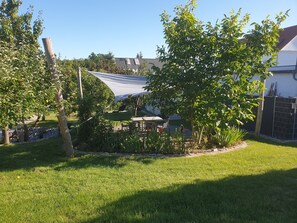 Outdoor dining - Bungalow "prora" / 39qm / Lage im Park (Putbus)